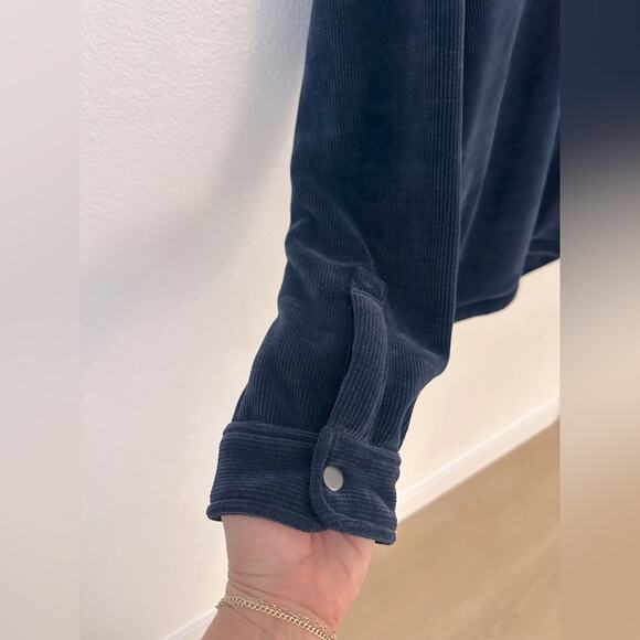 Copper & Oak Co Long Sleeve Snap Down Corduroy Navy Button Down Men’s Jacket - Picture 6 of 10